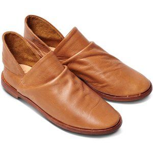 Beek puffin loafer saddle size 9